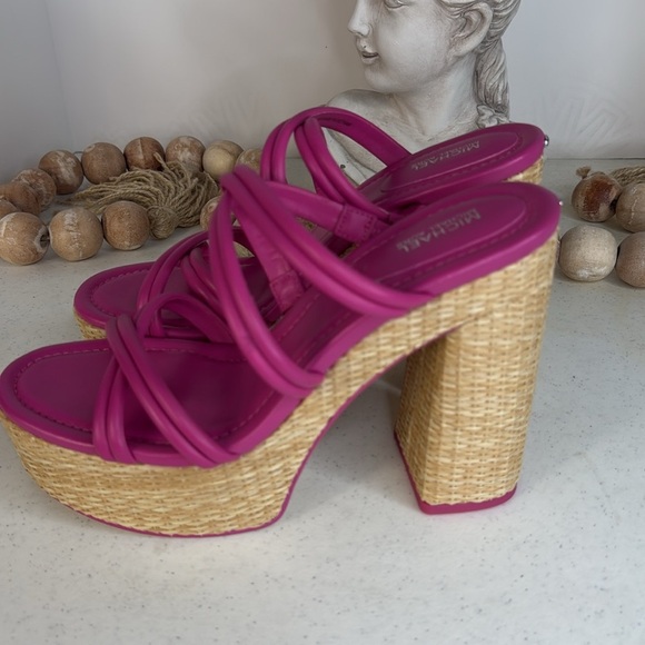 Michael Kors Women's Corrine Platform Heeled Sandal Sz 9 - Picture 4 of 10